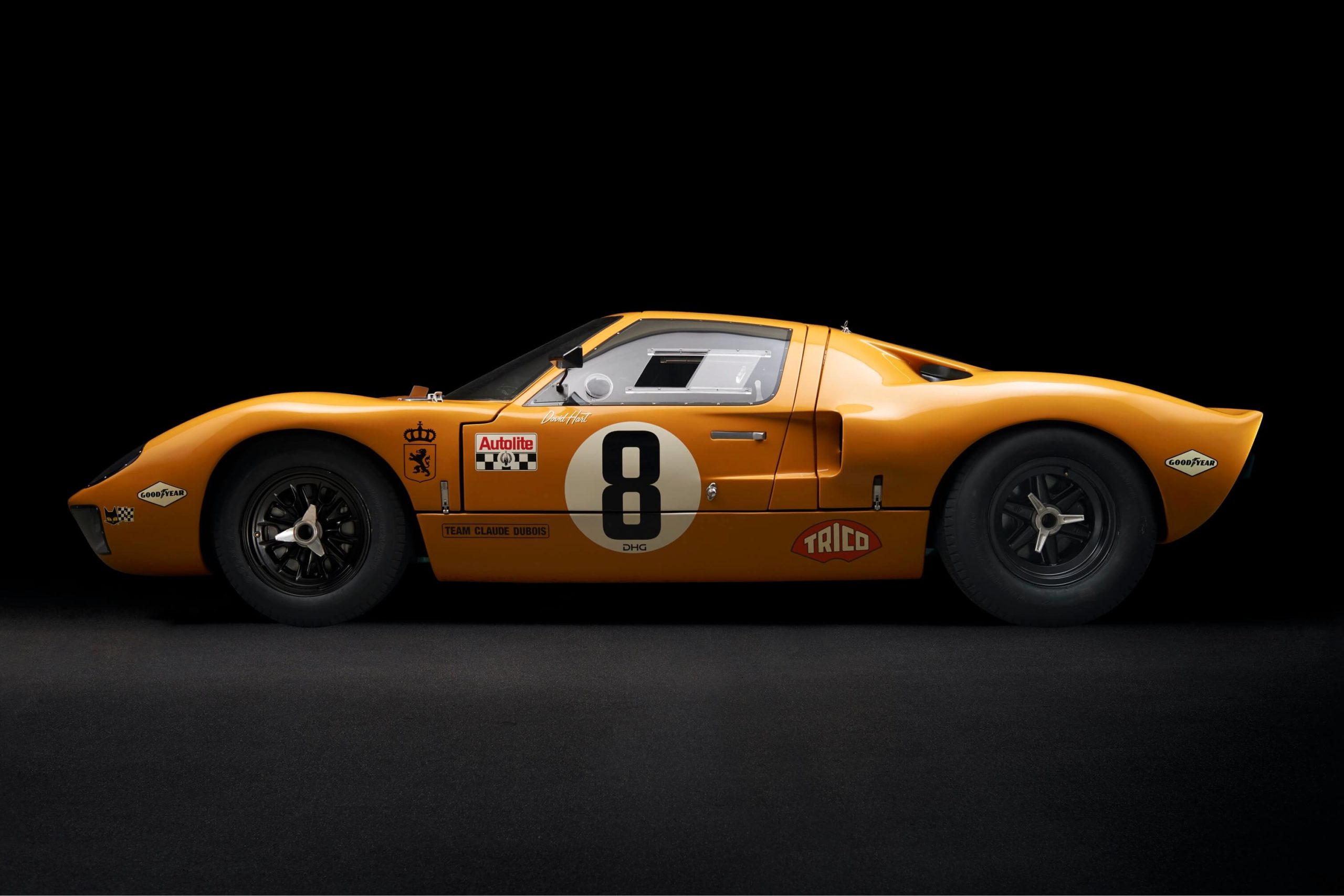 Ford GT40 - DHG Racing